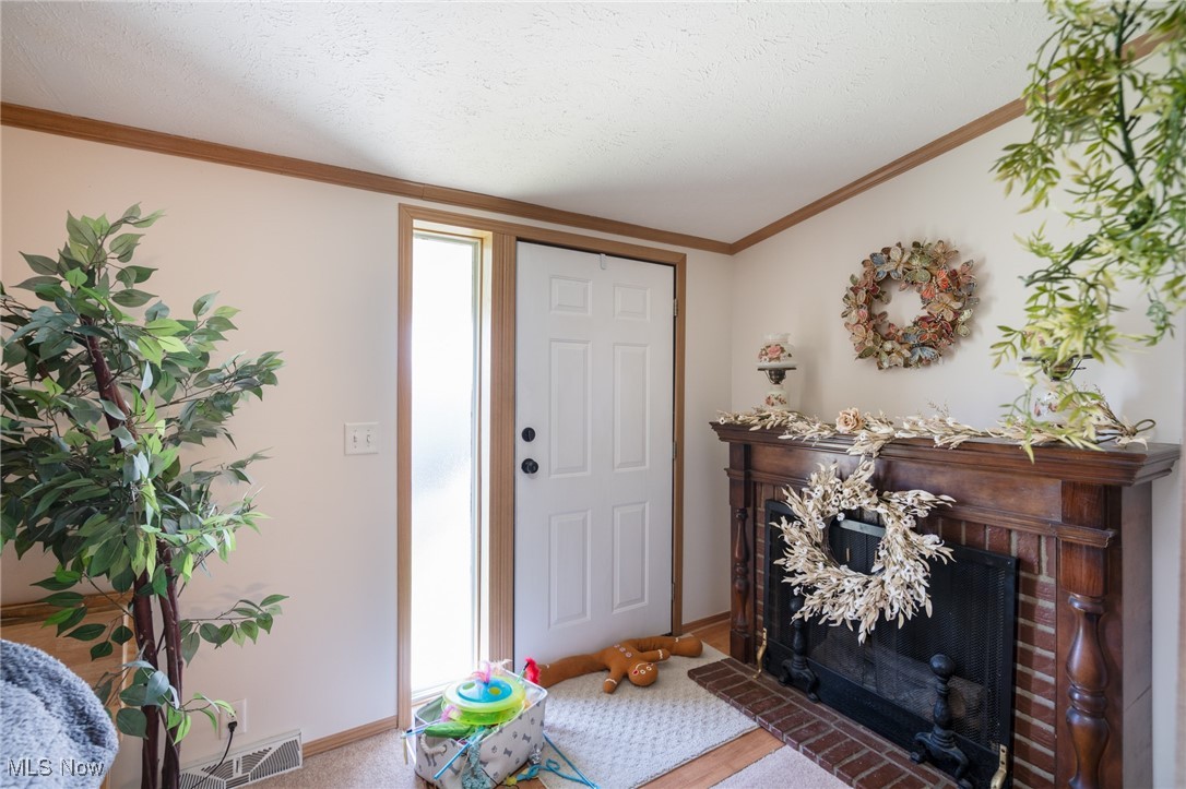 201 Pin Oak Circle, Elyria, Ohio image 5