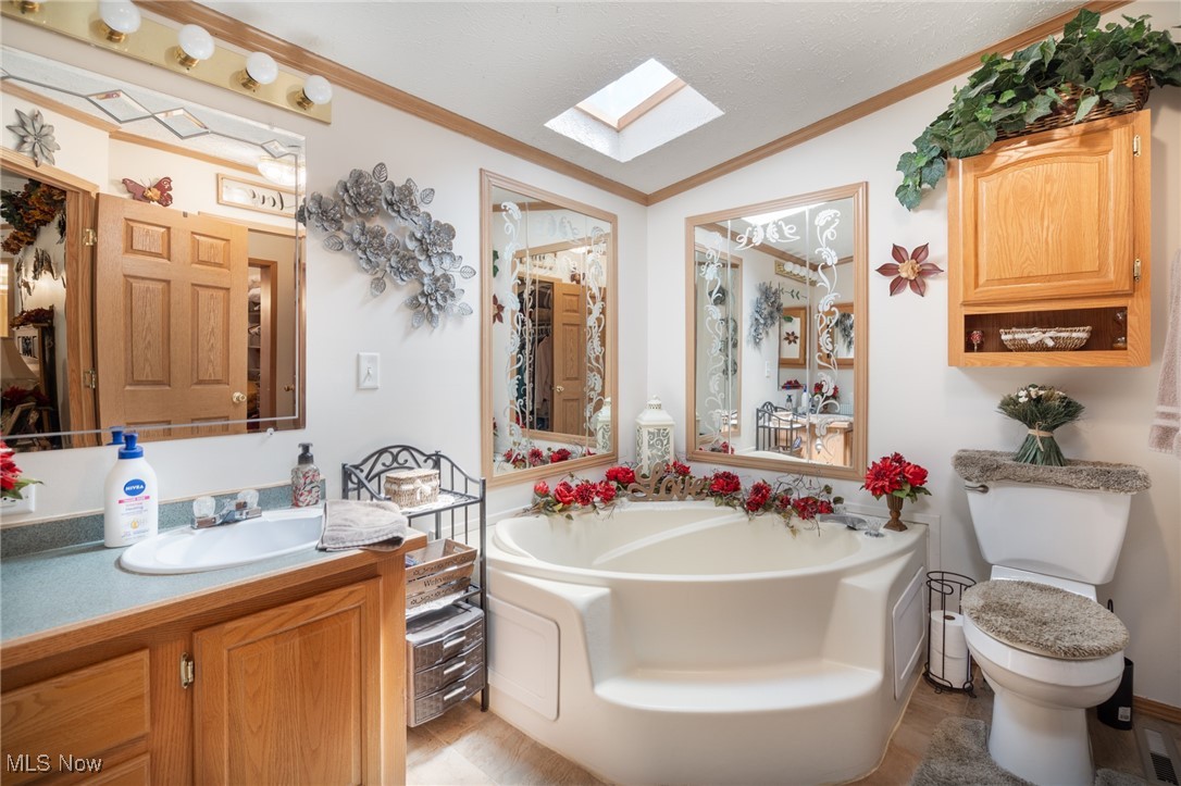 201 Pin Oak Circle, Elyria, Ohio image 18