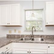 Tinkers Lane Condo - Residential