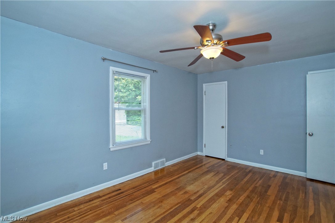 W T Amos Belvoir Bayard 03 - Residential