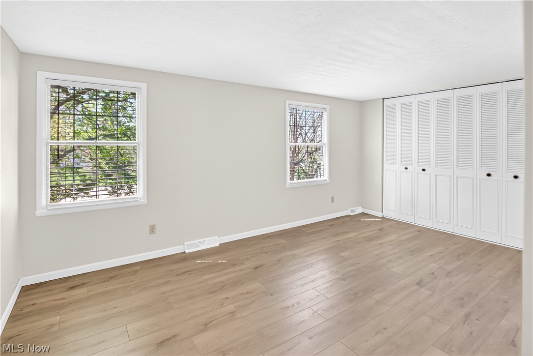 Twin Oaks - Residential