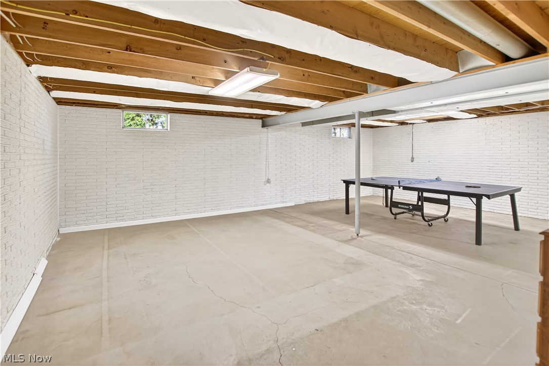 Twin Oaks - Residential