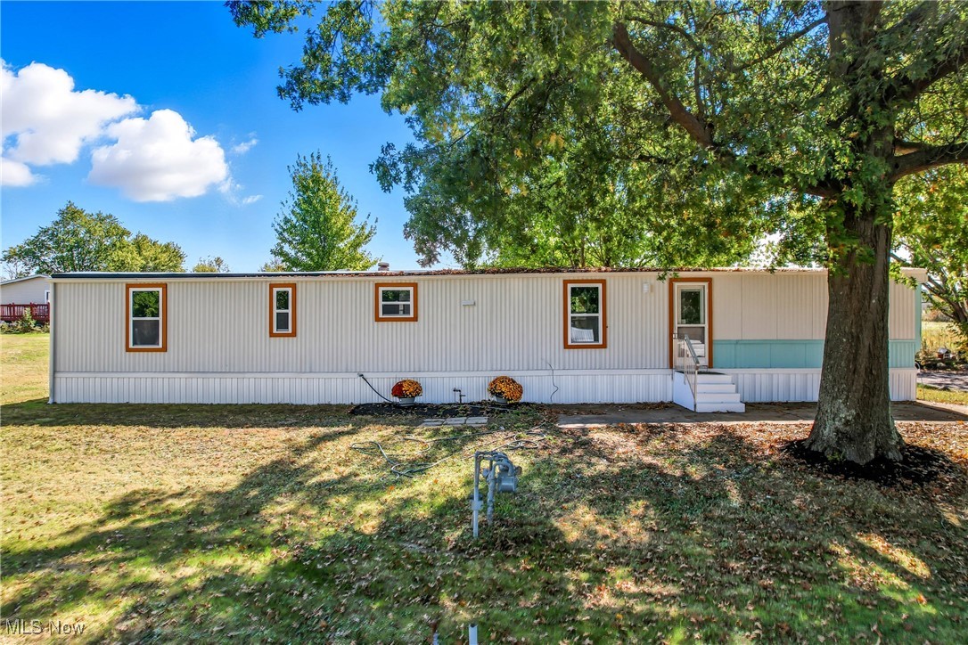 Salem, Ohio 44460, United States, 2 Bedrooms Bedrooms, ,2 BathroomsBathrooms,Residential,Active,220059