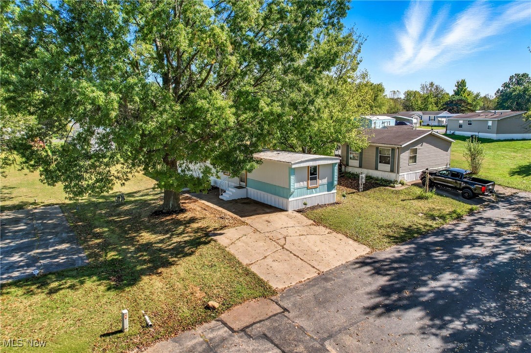 Salem, Ohio 44460, United States, 2 Bedrooms Bedrooms, ,2 BathroomsBathrooms,Residential,Active,220059