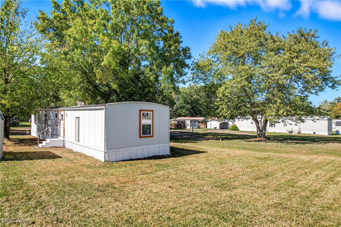 Salem, Ohio 44460, United States, 2 Bedrooms Bedrooms, ,2 BathroomsBathrooms,Residential,Active,220059