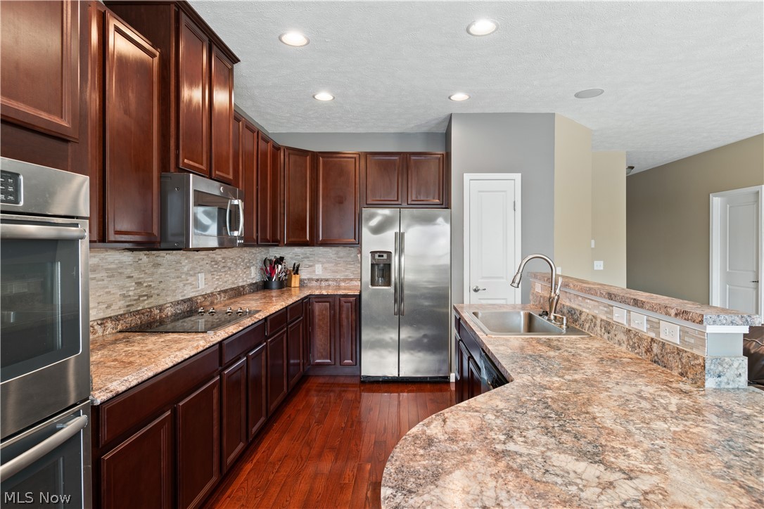 Gray Rdg Estates 01 - Residential