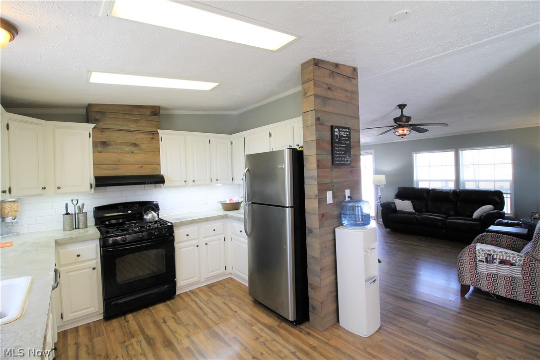 Div S W SD - Residential