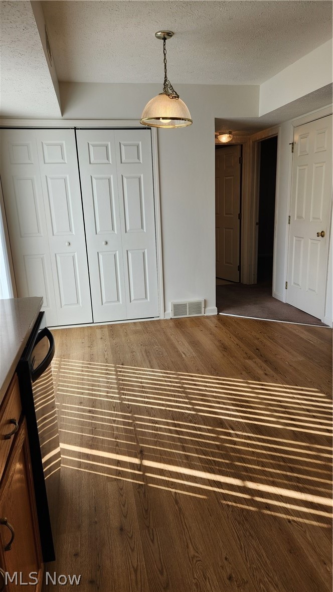 Nantucket Cove Twnhs - Residential