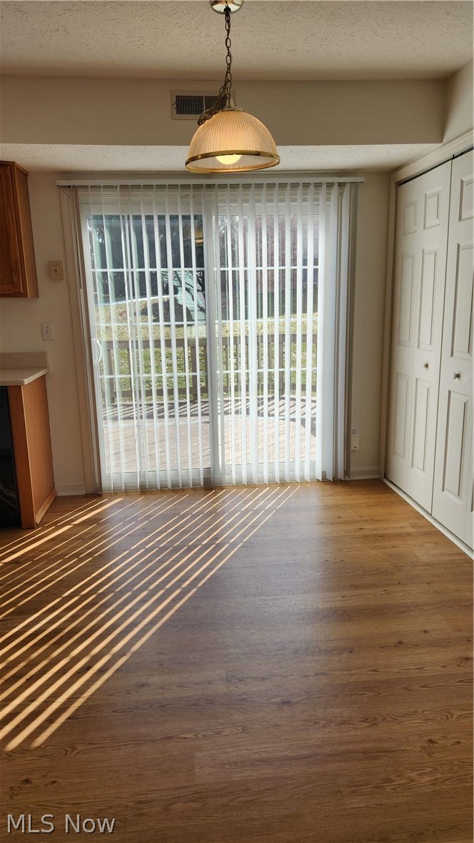 Nantucket Cove Twnhs - Residential