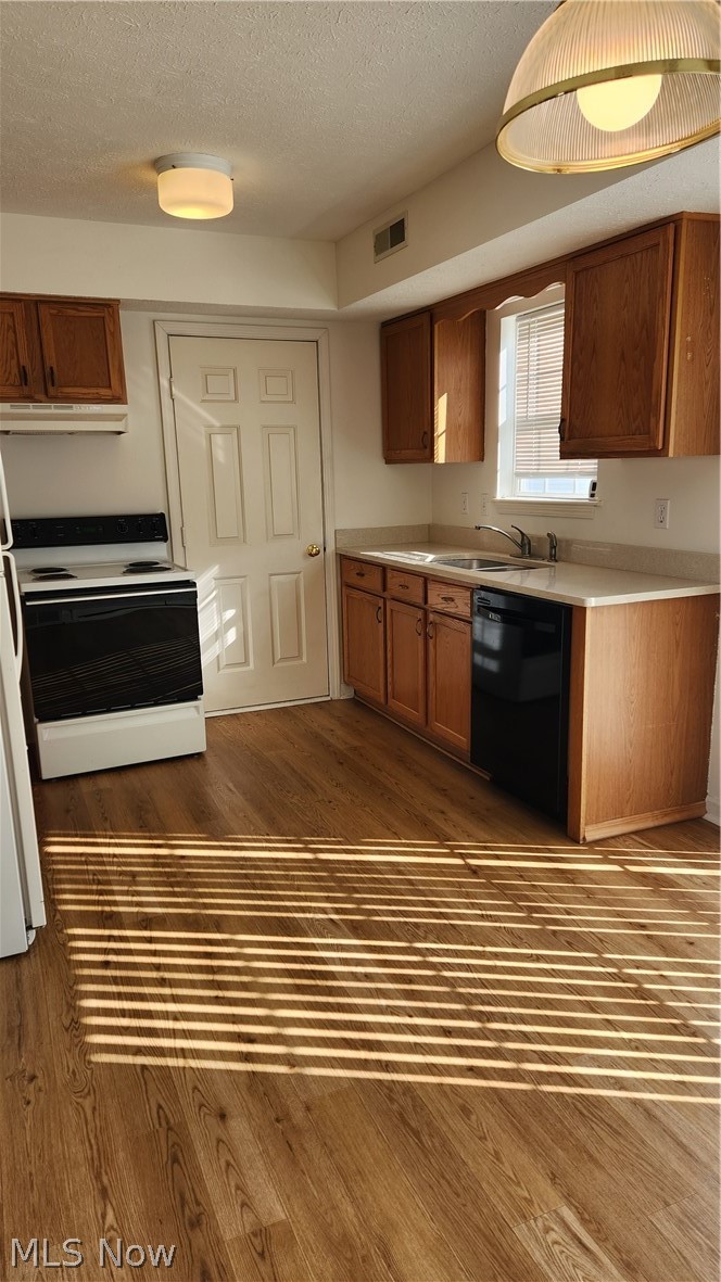 Nantucket Cove Twnhs - Residential