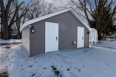 Tiny photo for 408 E Gorgas Street, Louisville, OH 44641 (MLS # 5180184)