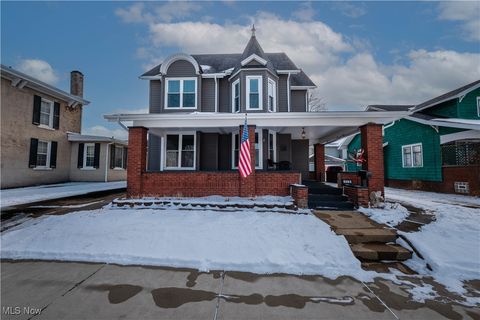Photo of 408 E Gorgas Street, Louisville, OH 44641 (MLS # 5180184)