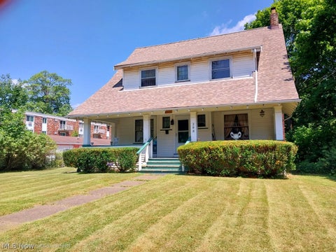 Photo for 288 Alameda Avenue