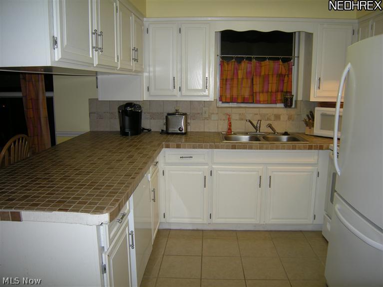 Belden Park Condos - Residential