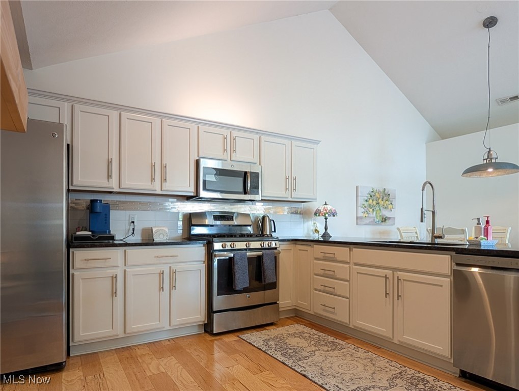 Fairways/Boulder Crk Condo - Residential