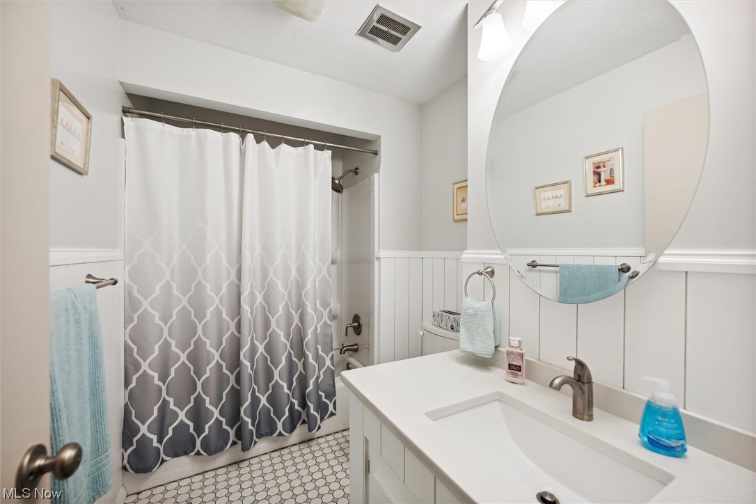 Valley Forest 03 - Residential