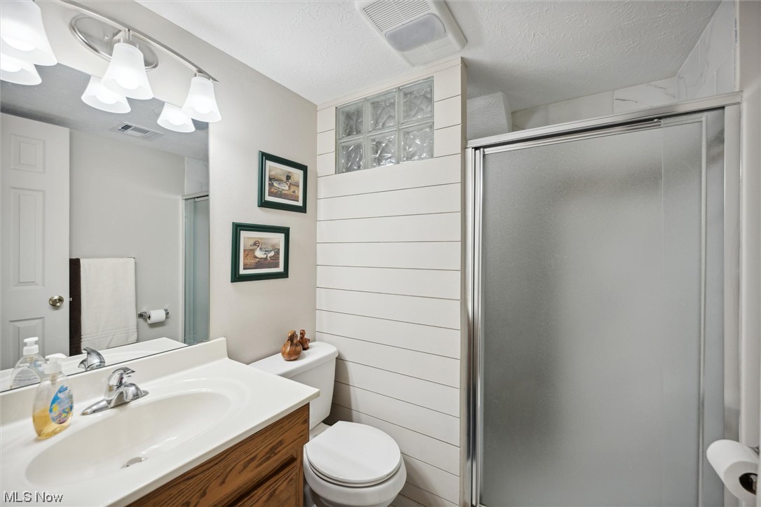 Valley Forest 03 - Residential