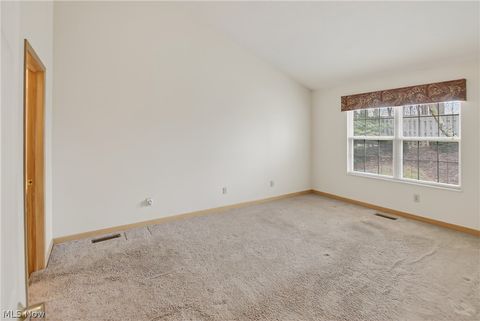 Tiny photo for 30250 Ginger Lane #43B, North Olmsted, OH 44070 (MLS # 5187332)