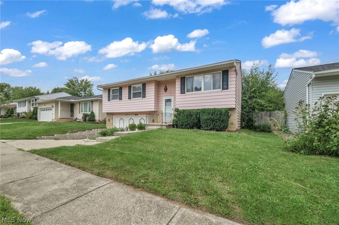 14369 Rochelle Drive