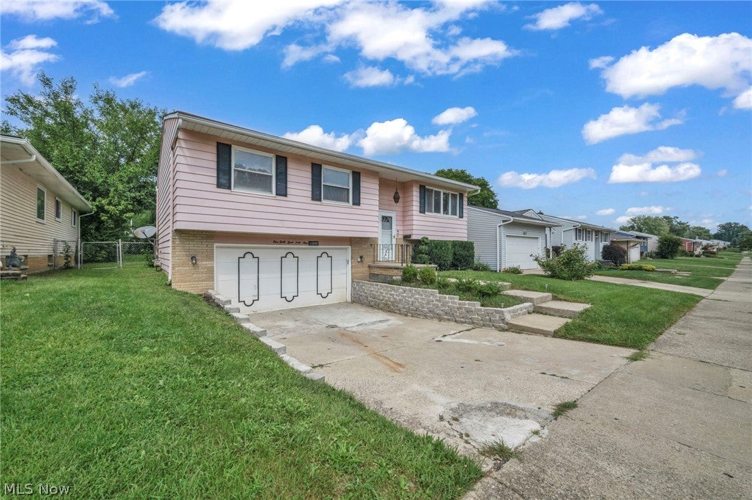 14369 Rochelle Drive