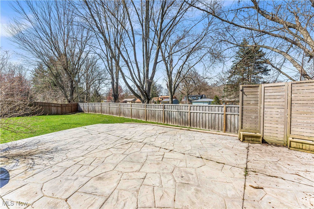 2419 Park Place, Westlake, Ohio image 36