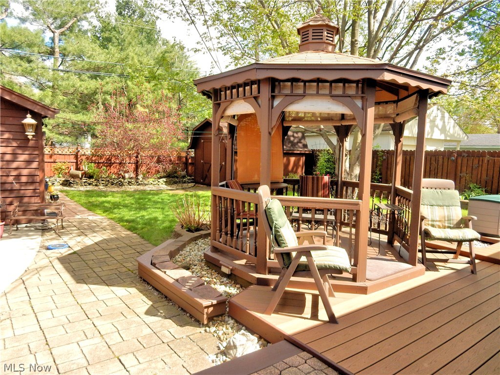 Parknoll Estate 01 - Residential