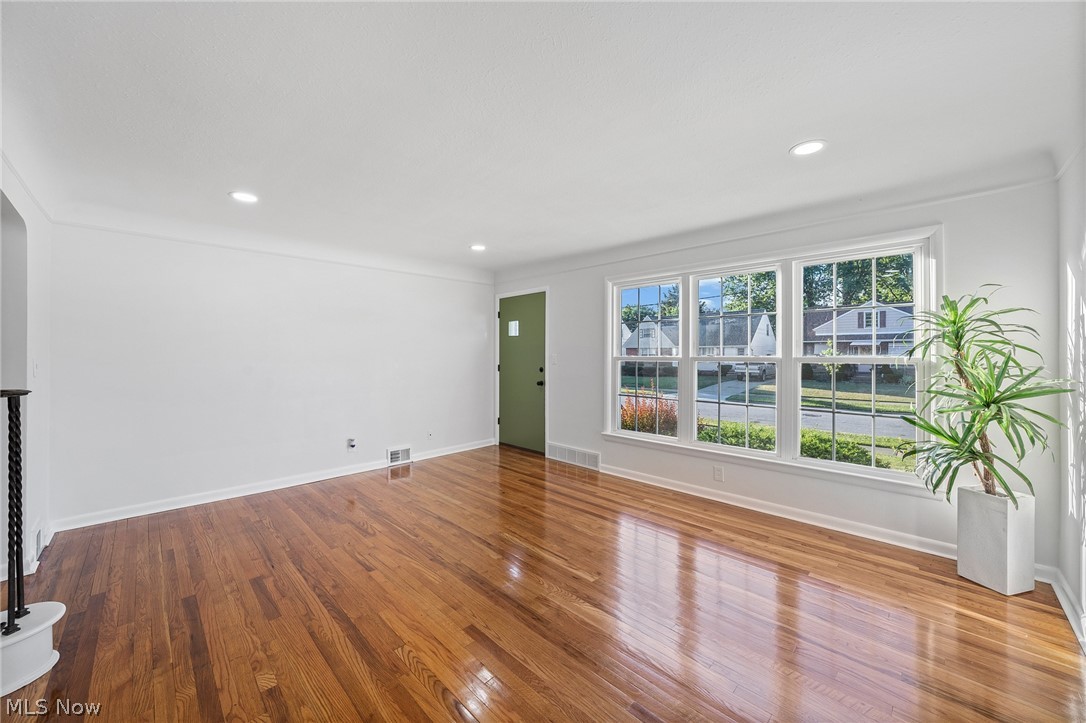 Harry Fagins Park Lane - Residential