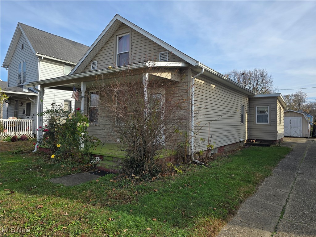 442 N 8th Street, Coshocton, Ohio image 2