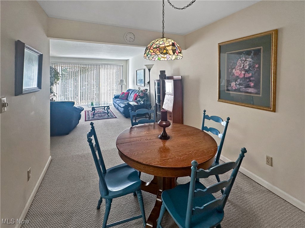 Versailles At Hudson Condo - Residential