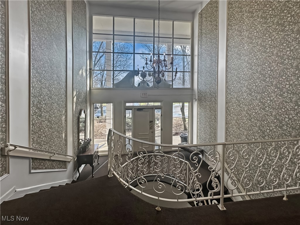 Versailles At Hudson Condo - Residential