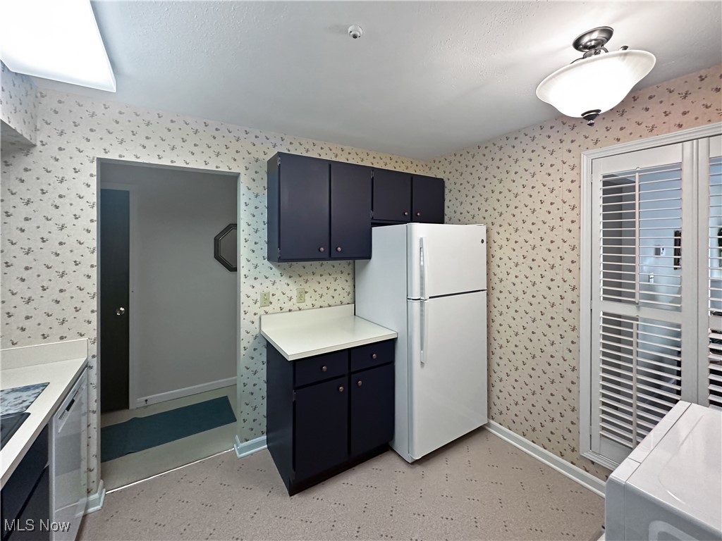 Versailles At Hudson Condo - Residential