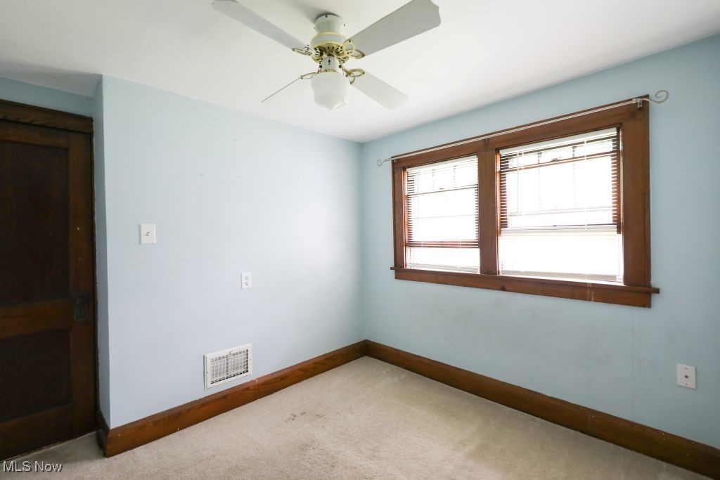 366 W 8th Street, Salem, Ohio image 35