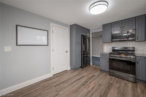 Tiny photo for 1167 Waldo Way, Twinsburg, OH 44087 (MLS # 5187904)