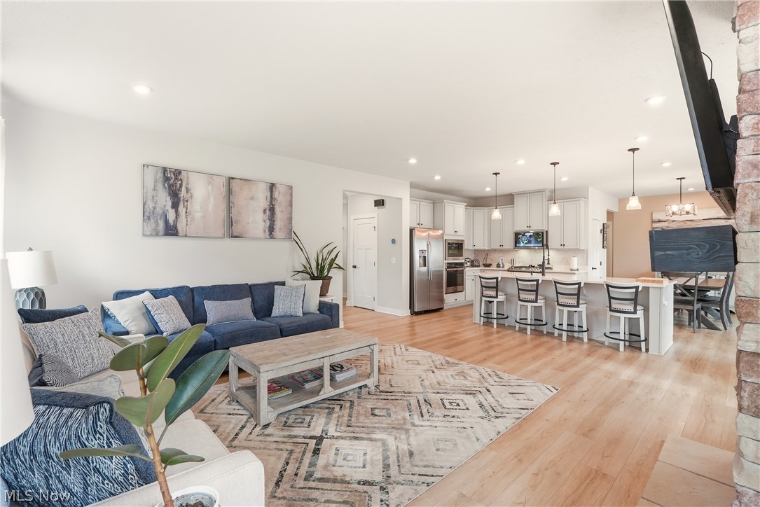 Fountains/Edgewood #4 - Residential