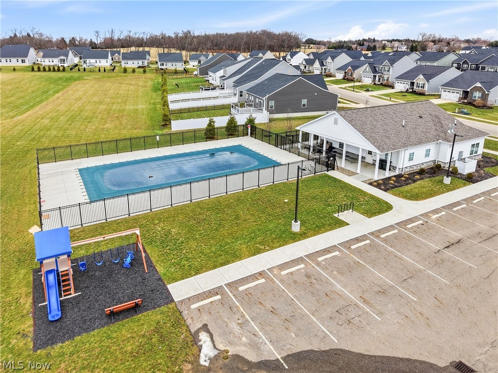 Fountains/Edgewood #4 - Residential