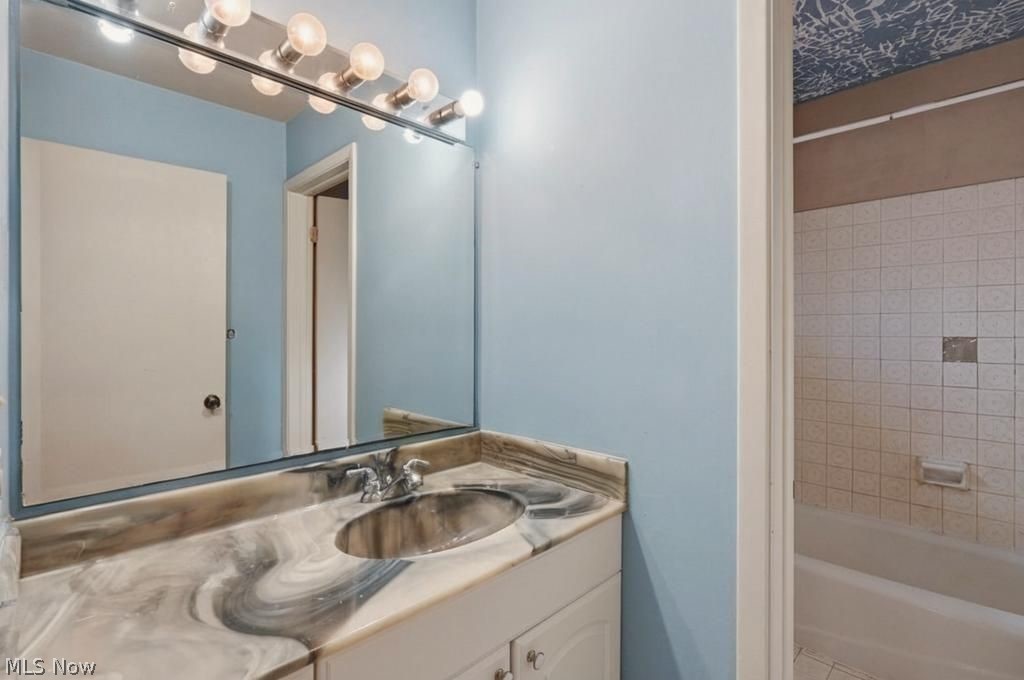 Deep Wood Colony 03 - Residential