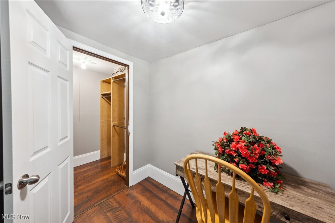 6813 W Clinton Avenue, Cleveland, Ohio image 22
