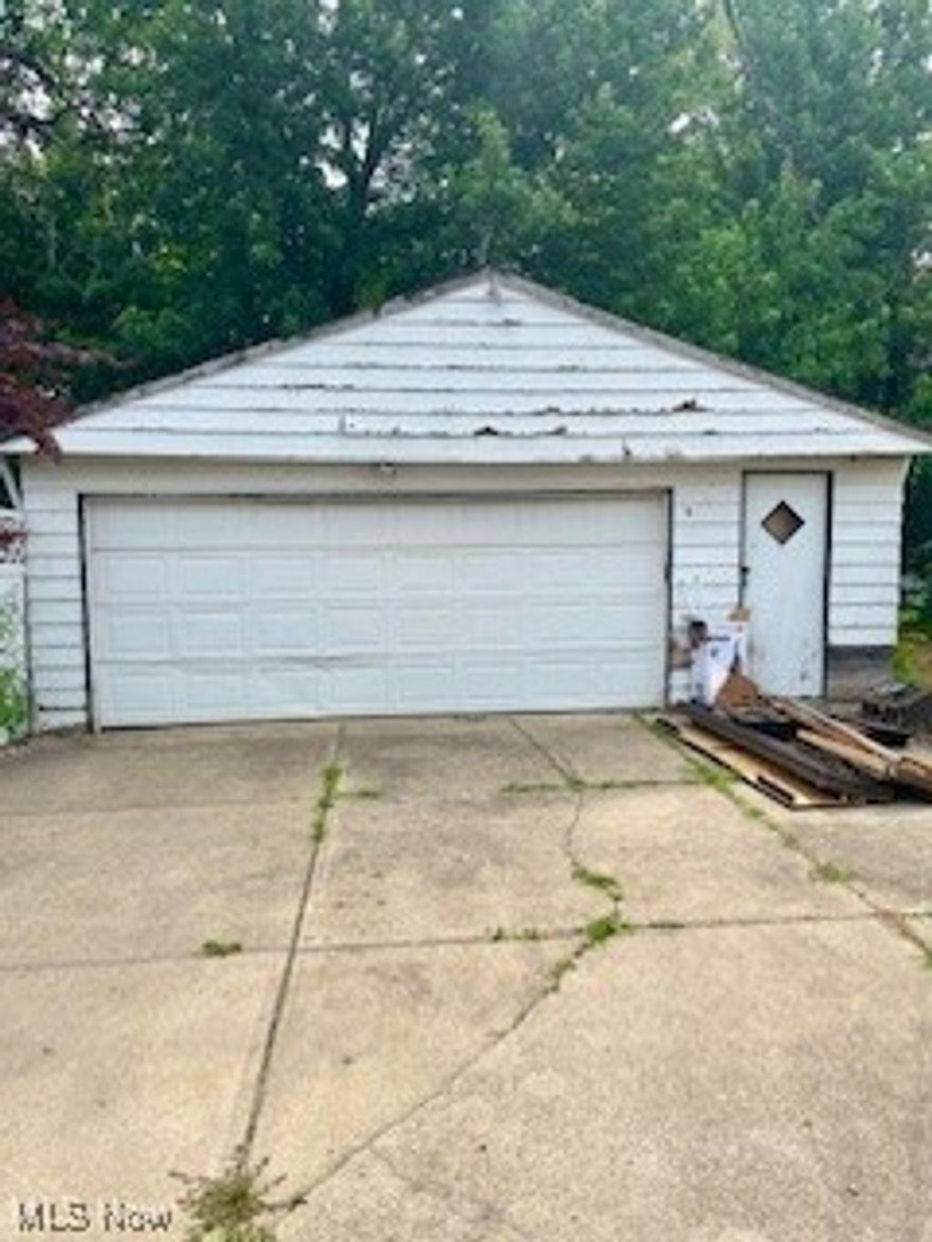 Photo of 4089 E 175th Street, Cleveland, OH 44128 (MLS # 5177970)