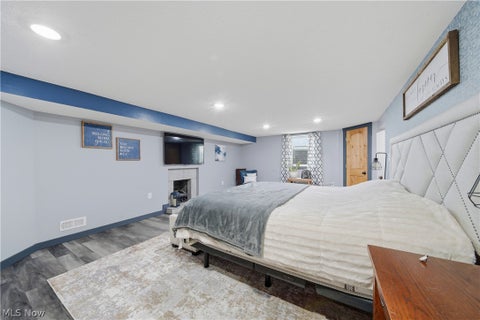 Tiny photo for 4166 Groveland Avenue SW, Navarre, OH 44662 (MLS # 5257025)