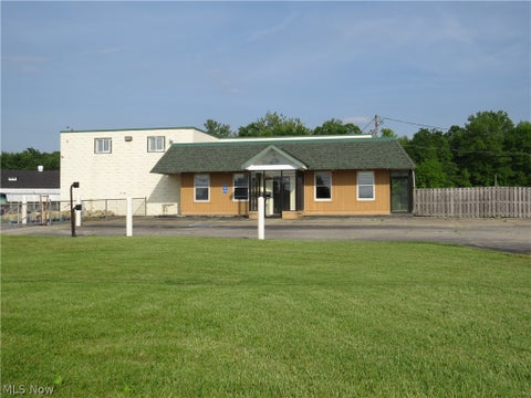 Photo for 42345 Oberlin Elyria Road