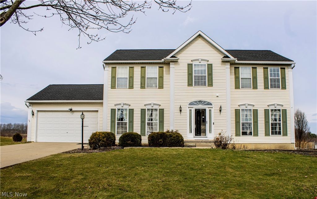 Photo of 4125 Southwyck Road, Uniontown, OH 44685 (MLS # 5192244)