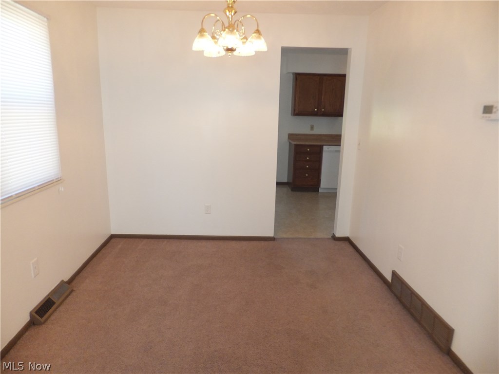 Dawncliff 04 - Residential Income