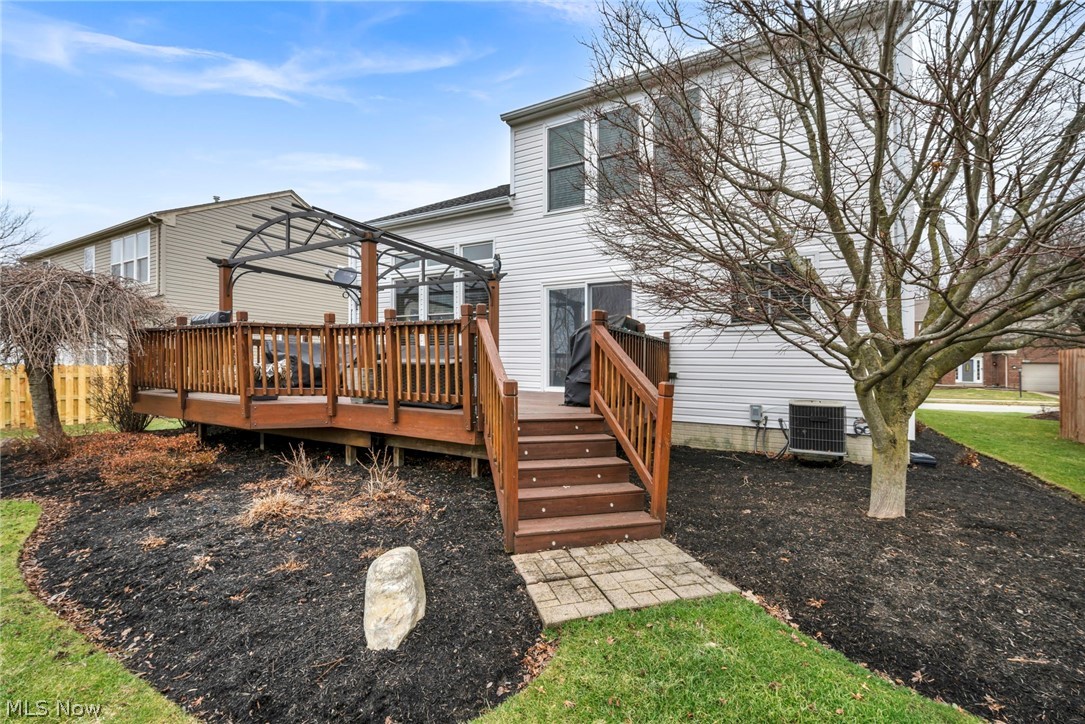 Westbury Place Ph 01 - Residential