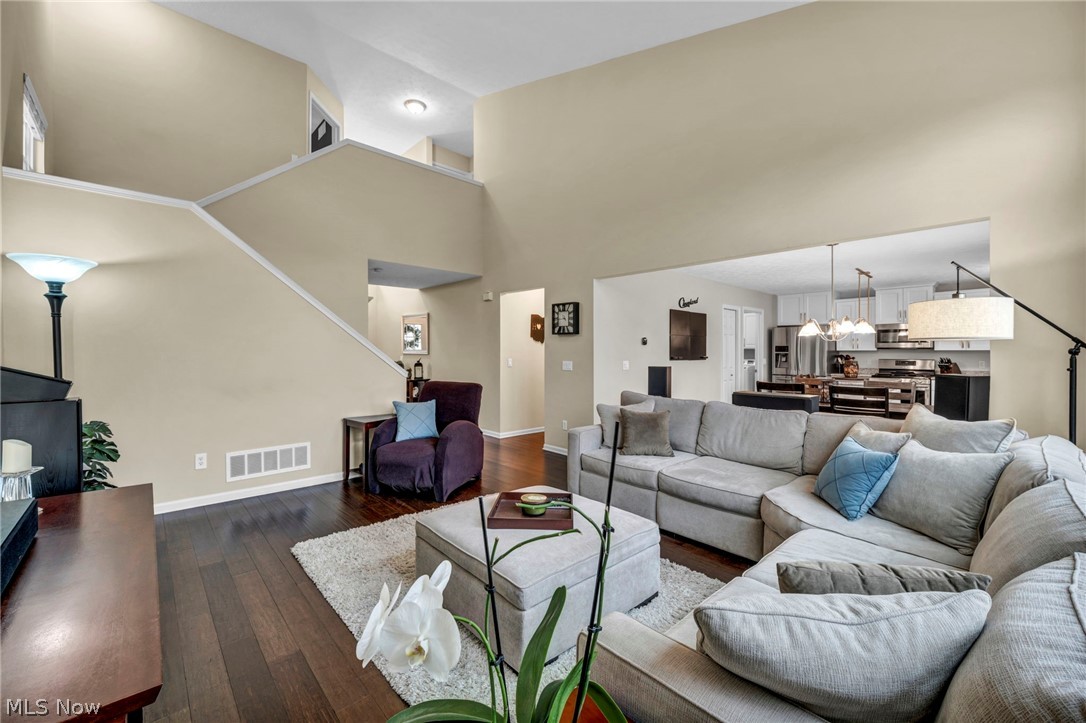 Westbury Place Ph 01 - Residential