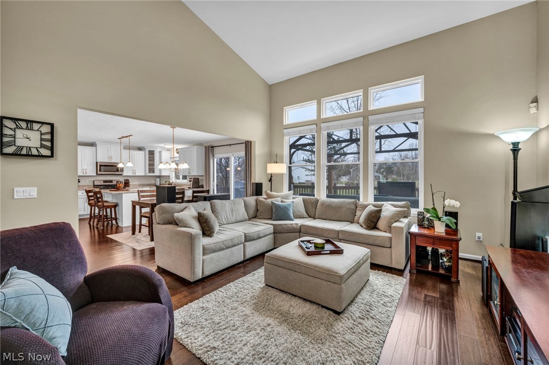 Westbury Place Ph 01 - Residential