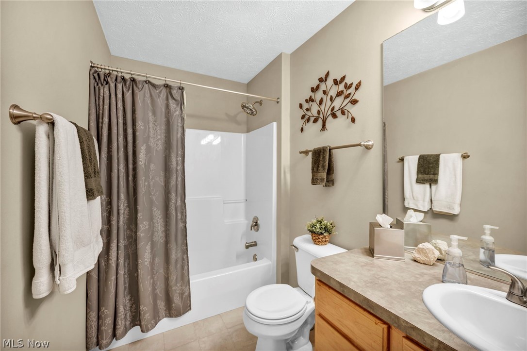 Westbury Place Ph 01 - Residential