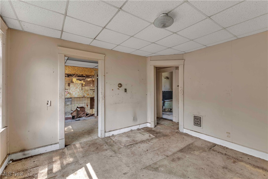 Zenas Kings Sub - Residential Income