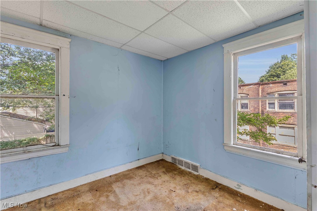 Zenas Kings Sub - Residential Income