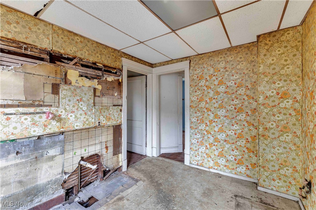 Zenas Kings Sub - Residential Income