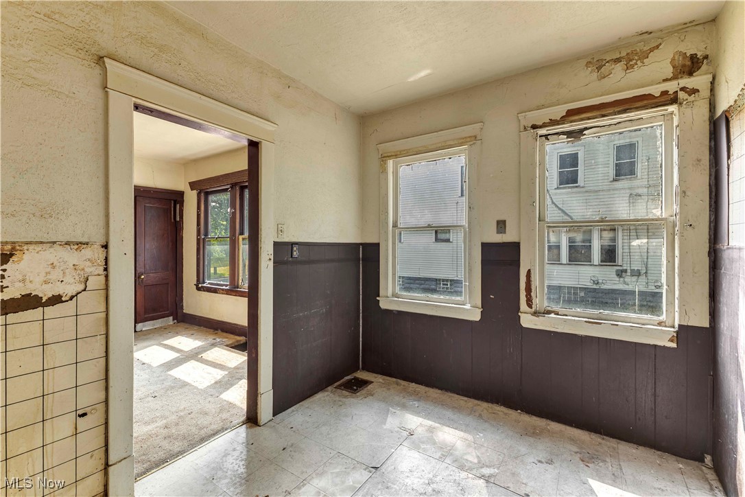 Zenas Kings Sub - Residential Income